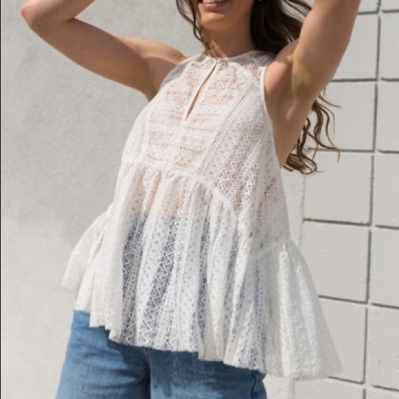 Urban Outfitters Tops - UO Estelle Woven Lace Tank Top